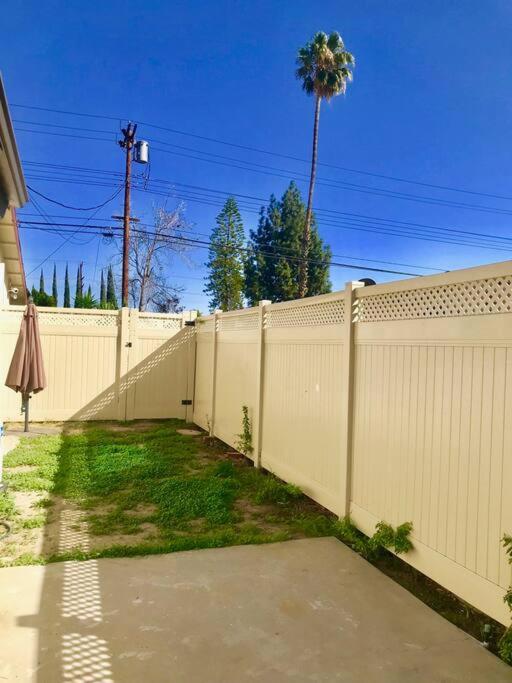 Private Modern Guesthouse With Backyard Los Angeles Eksteriør billede